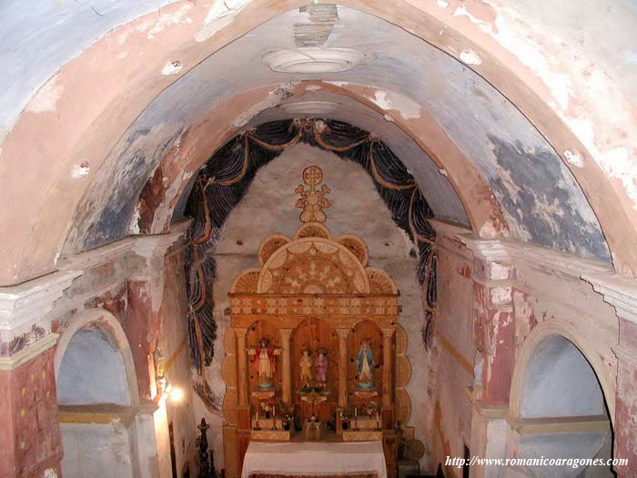 NAVE DESDE EL CORO, HACIA EL OESTE